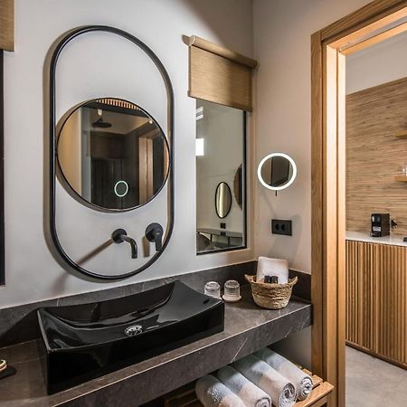 Drossia Palms Hotel And Nisos Beach Suites Malia  Ngoại thất bức ảnh