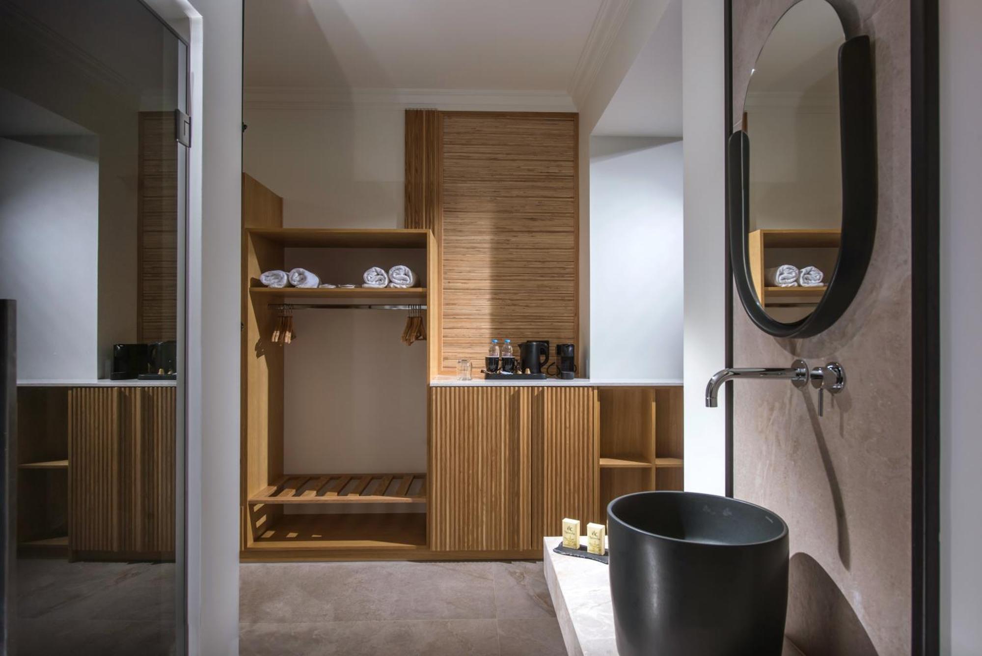 Drossia Palms Hotel And Nisos Beach Suites Malia  Ngoại thất bức ảnh